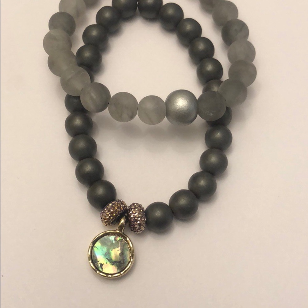 Stackable stretch bracelets